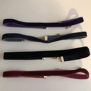 Forever 21 Velvet Choker Set